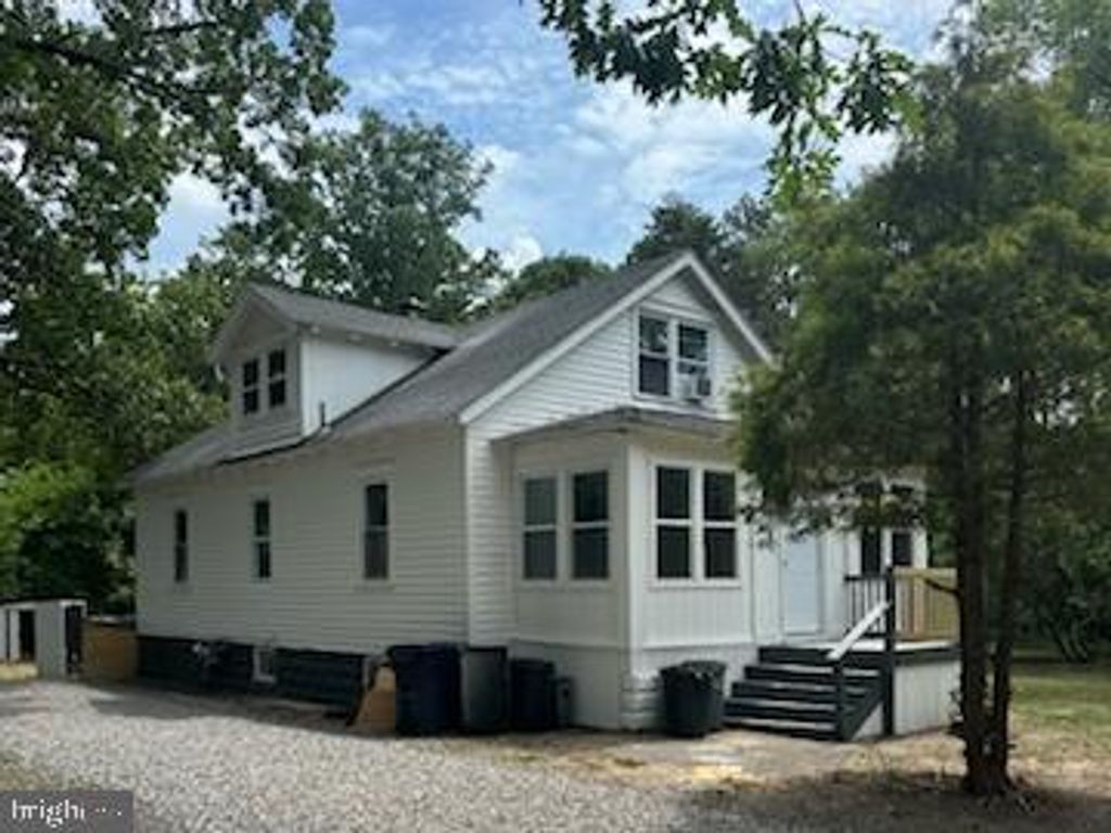 218 GARFIELD AVE, Chesilhurst, NJ 08089