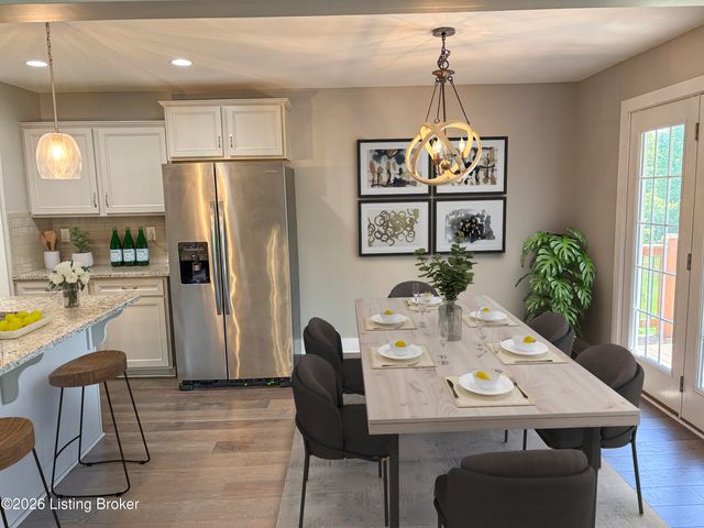 2304 Artisan Glen Ct, Fisherville, KY 40023