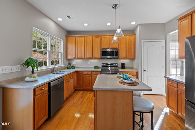 3314 Chrysanthemum Way, Raleigh, NC 27614