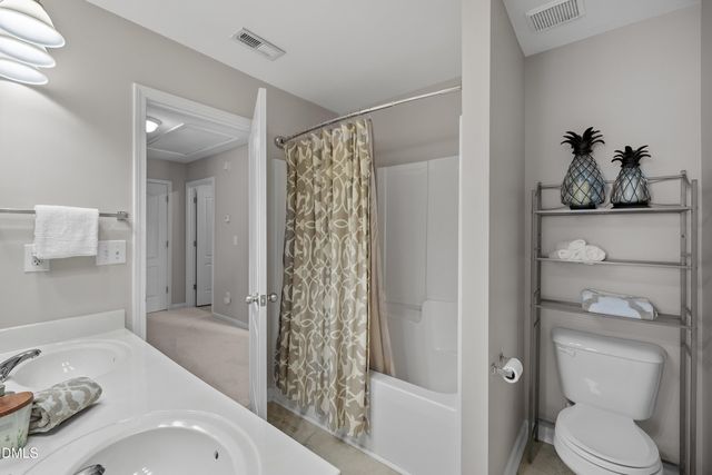 3314 Chrysanthemum Way, Raleigh, NC 27614