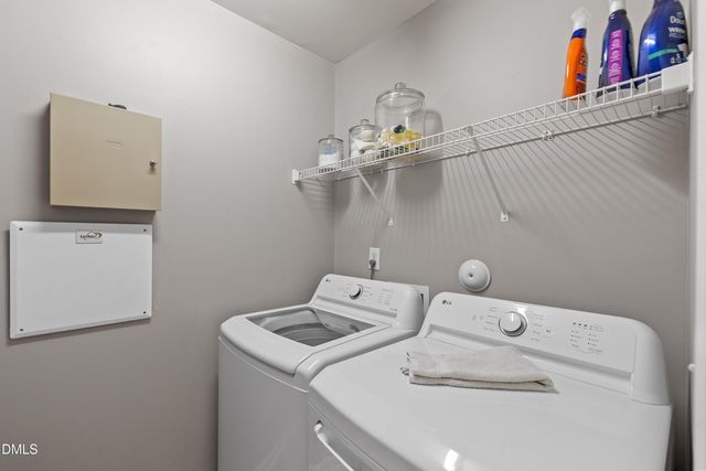 3314 Chrysanthemum Way, Raleigh, NC 27614