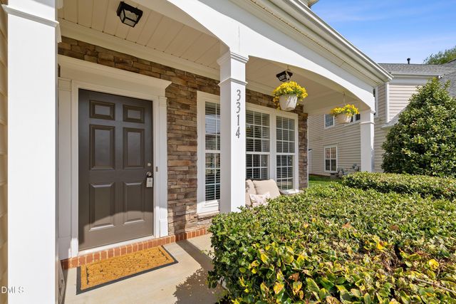 3314 Chrysanthemum Way, Raleigh, NC 27614