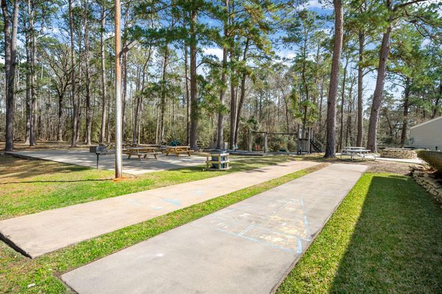 201 Sunny Hill Drive, Coldspring, TX 77331