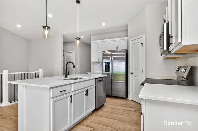 1595 Werthman Drive, Waukee, IA 50263