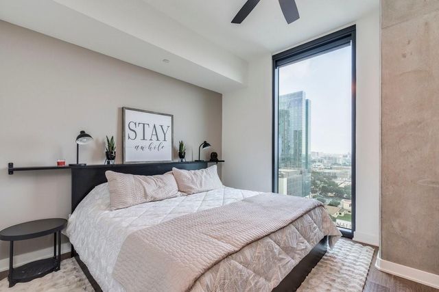84 East Ave 1902, Austin, TX 78701