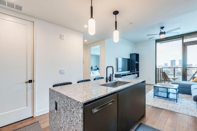 84 East Ave 1902, Austin, TX 78701