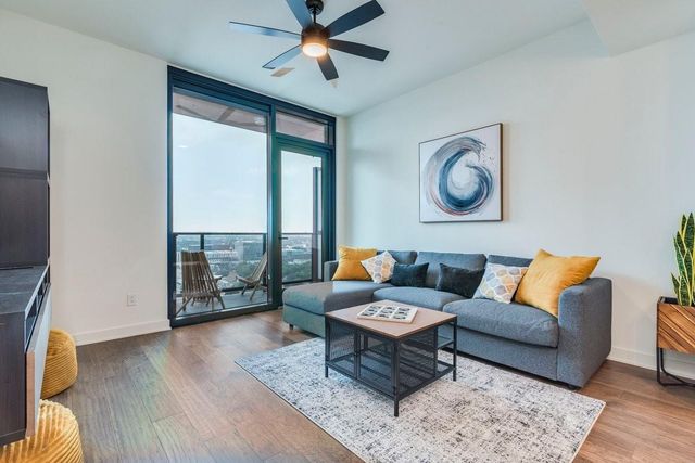 84 East Ave 1902, Austin, TX 78701