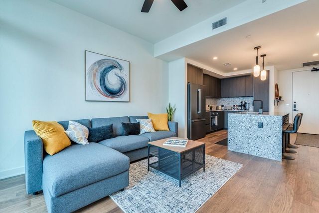 84 East Ave 1902, Austin, TX 78701