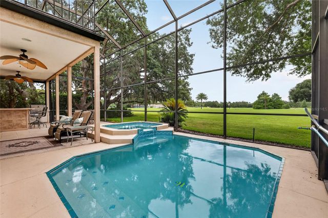 1920 EDGEWATER DRIVE, Mount Dora, FL 32757