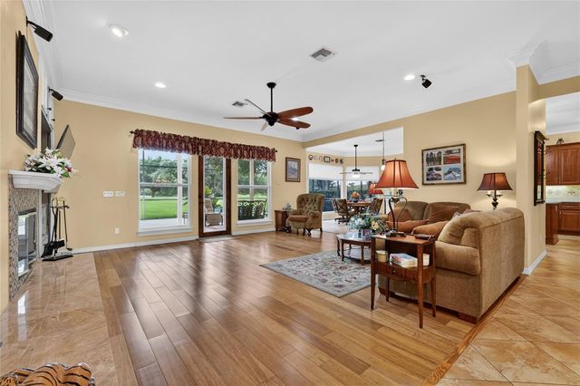 1920 EDGEWATER DRIVE, Mount Dora, FL 32757