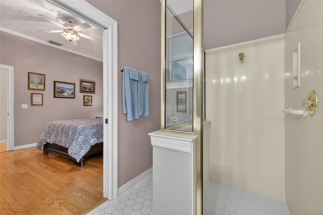 1920 EDGEWATER DRIVE, Mount Dora, FL 32757