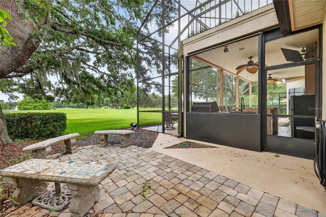 1920 EDGEWATER DRIVE, Mount Dora, FL 32757