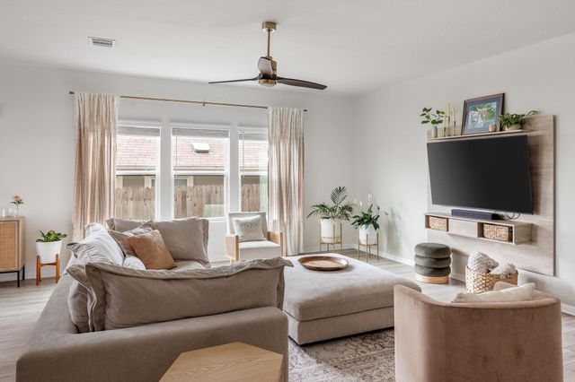 6112 Belgrave DR, Austin, TX 78747