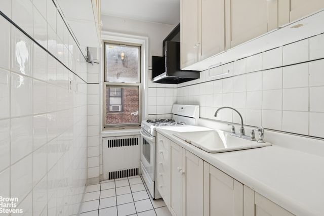 11031 73rd Rd Apt 5N, New York City, NY 11375