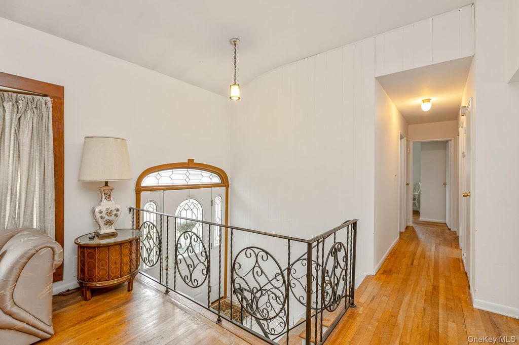 16 Arlington Avenue, Saint James, NY 11780 — photo 5