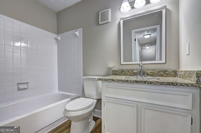 288 Country Club Drive, Jonesboro, GA 30238