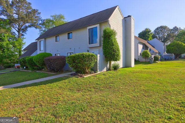 288 Country Club Drive, Jonesboro, GA 30238