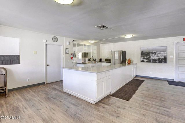 15606 S Gilbert Road 109, Chandler, AZ 85225