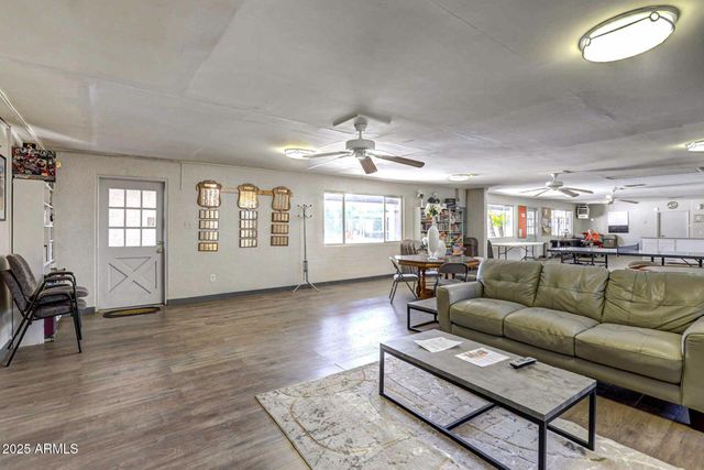 15606 S Gilbert Road 109, Chandler, AZ 85225