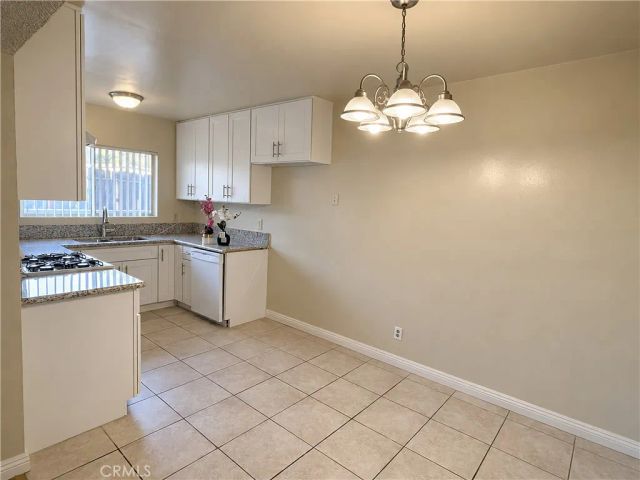 922 W Duarte Rd 3, Arcadia, CA 91007