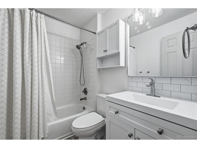3944 Willowood Ave, Loveland, CO 80538