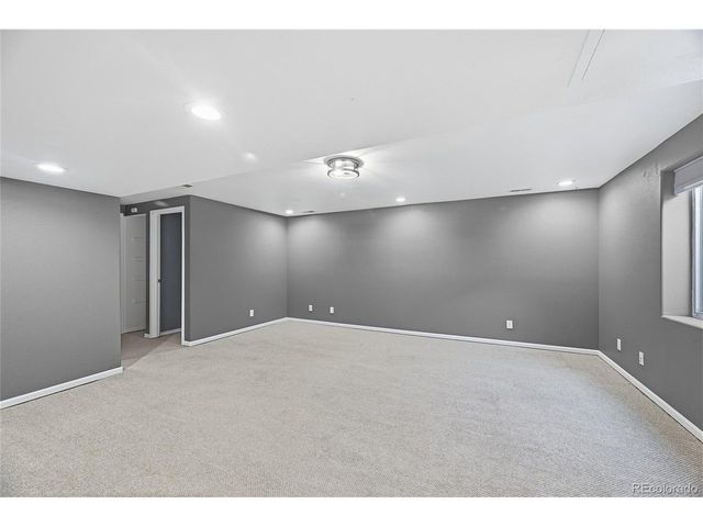3944 Willowood Ave, Loveland, CO 80538