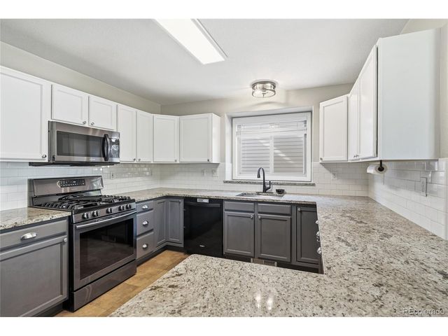 3944 Willowood Ave, Loveland, CO 80538