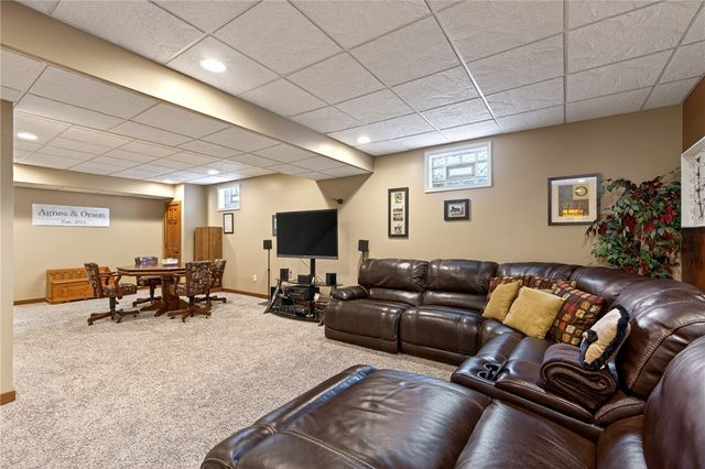 3605 E Salinas Circle, Sugarcreek Twp, OH 45440