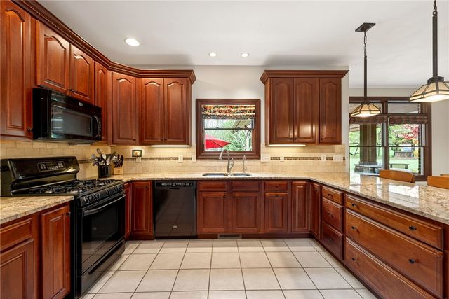 3605 E Salinas Circle, Sugarcreek Twp, OH 45440