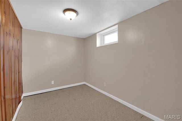 6151 Avila Drive, Berkeley, MO 63134