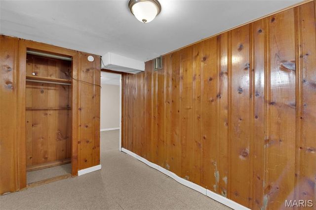 6151 Avila Drive, Berkeley, MO 63134