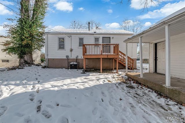 6151 Avila Drive, Berkeley, MO 63134