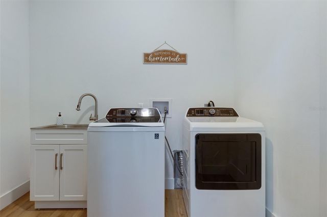 1542 SARETA TERRACE, North Port, FL 34286