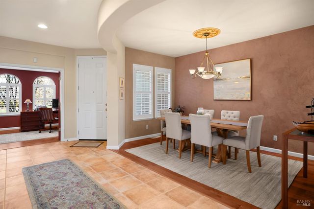 5870 Sailing Hawk Ave, Santa Rosa, CA 95409