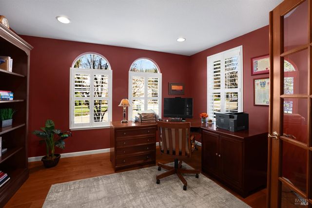 5870 Sailing Hawk Ave, Santa Rosa, CA 95409