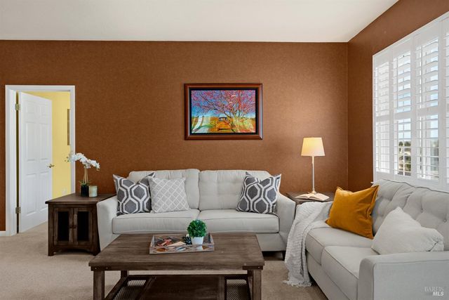 5870 Sailing Hawk Ave, Santa Rosa, CA 95409