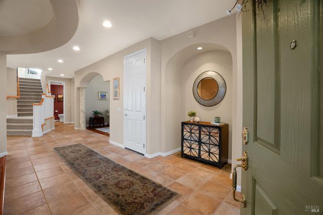 5870 Sailing Hawk Ave, Santa Rosa, CA 95409