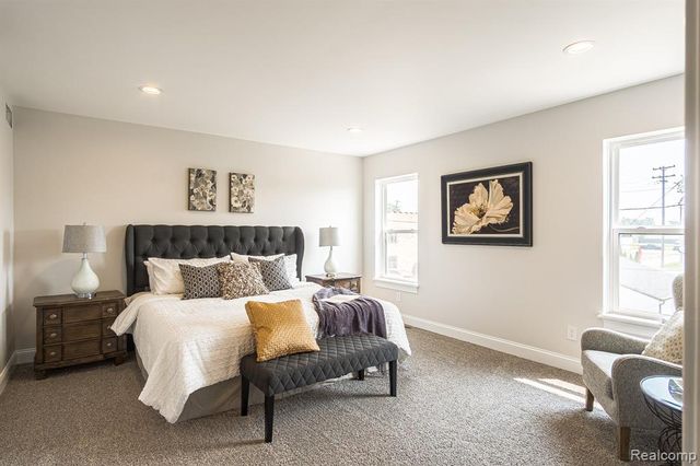 624 8th, Wyandotte, MI 48192