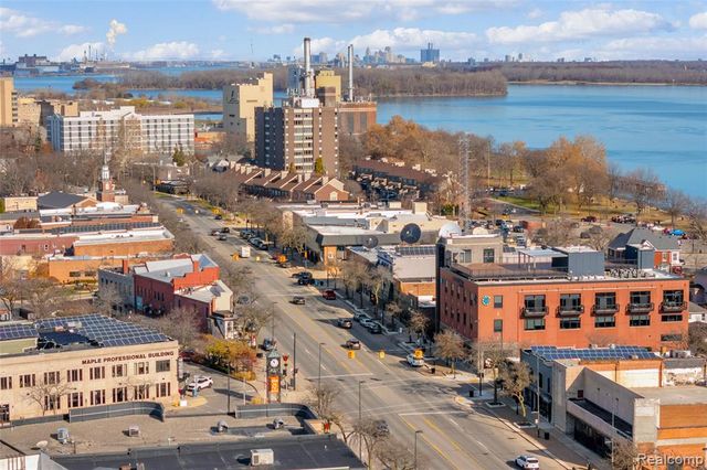 624 8th, Wyandotte, MI 48192