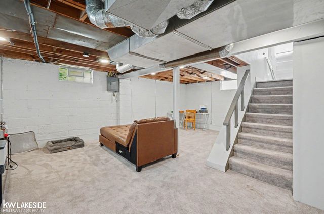 1011 Hoffman Avenue, Royal Oak, MI 48067