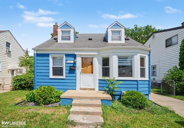 1011 Hoffman Avenue, Royal Oak, MI 48067