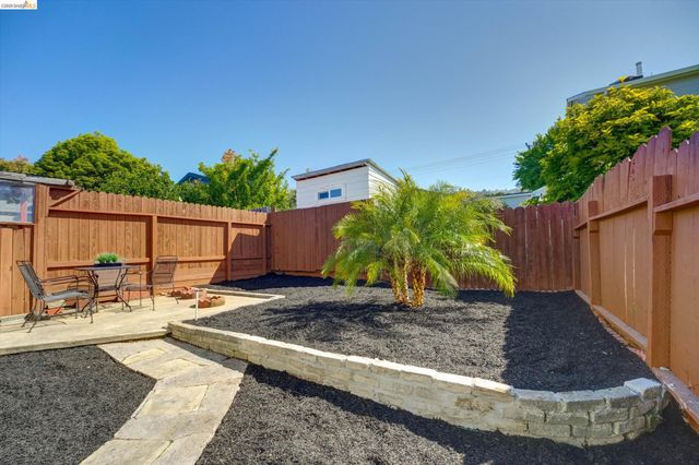 1324 Everett St, El Cerrito, CA 94530