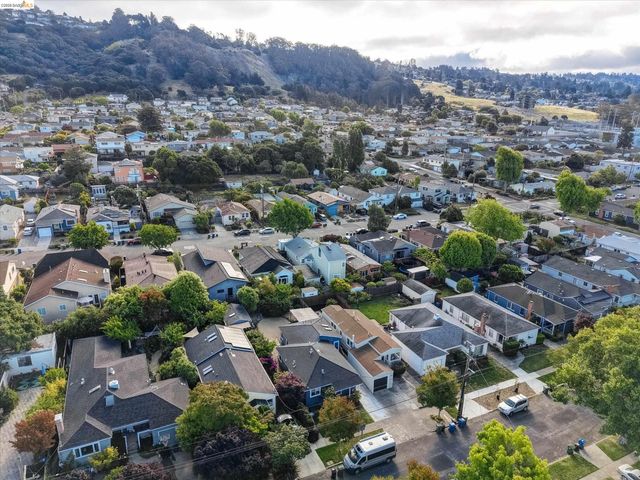 1324 Everett St, El Cerrito, CA 94530