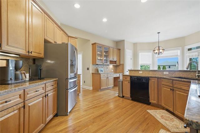 2440 Saxony Trace, Alpharetta, GA 30005