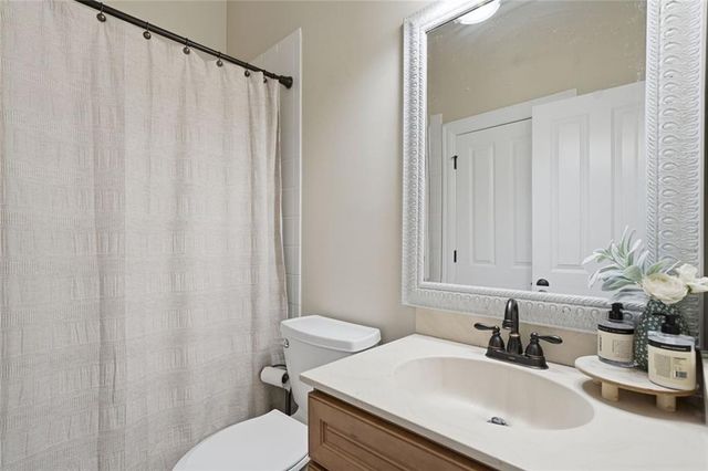 2440 Saxony Trace, Alpharetta, GA 30005