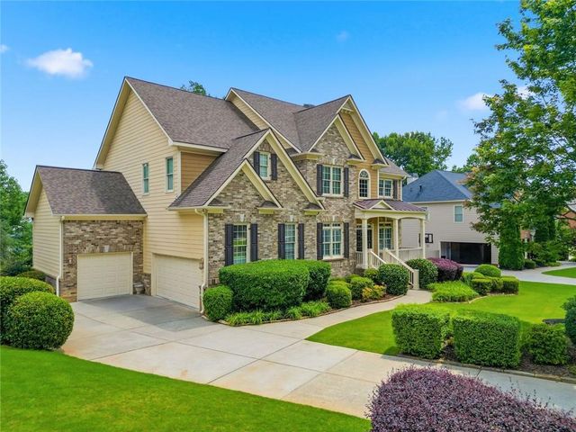 2440 Saxony Trace, Alpharetta, GA 30005