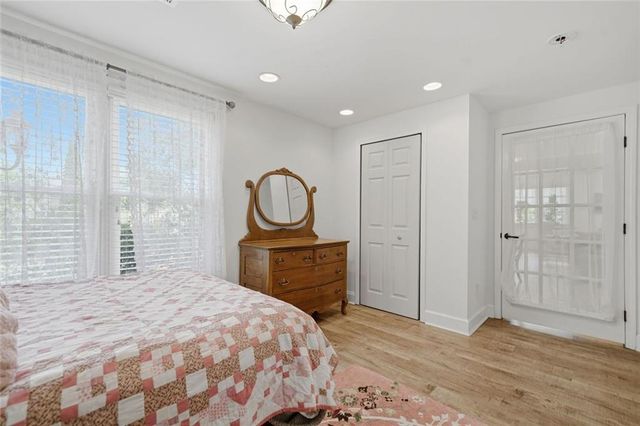 2440 Saxony Trace, Alpharetta, GA 30005