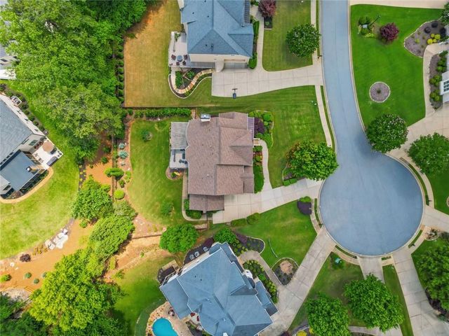 2440 Saxony Trace, Alpharetta, GA 30005