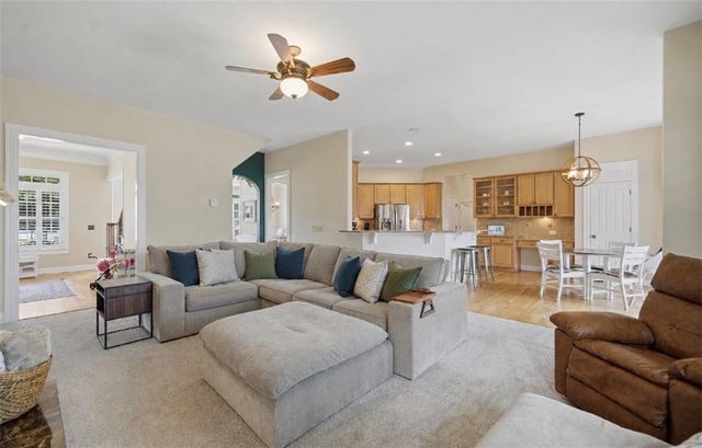 2440 Saxony Trace, Alpharetta, GA 30005