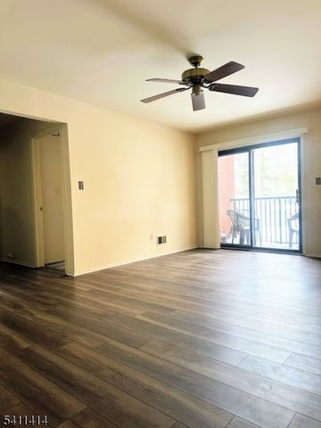 102 Keystone Ct, Edison Twp., NJ 08817